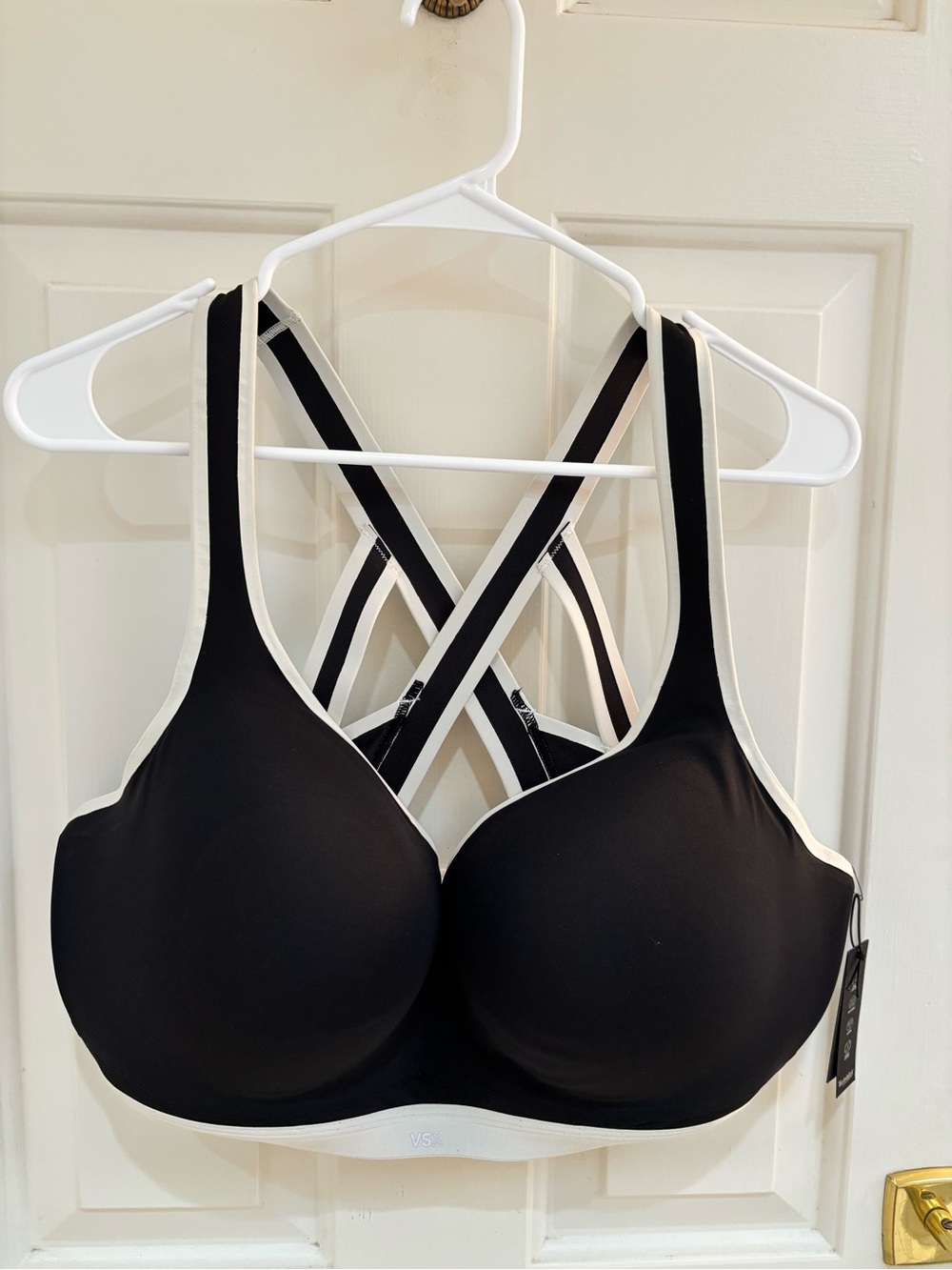 Victoria's Secret Incredible Plunge Sports Bra with White Trim
